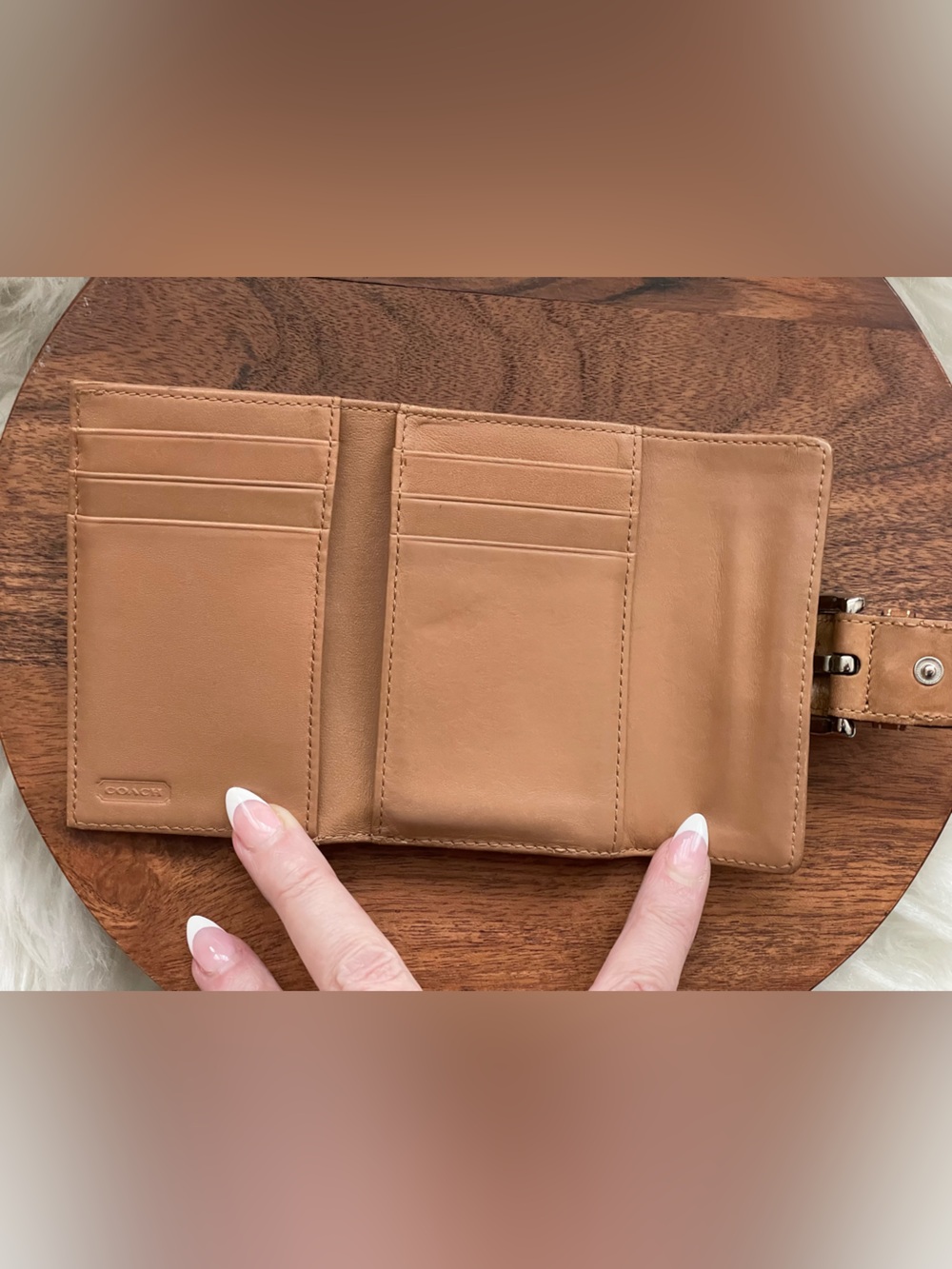 COACH Brown Leather SOHO Buckle Compact Wallet - Picture 6 of 8